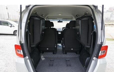 Honda Freed I, 2015 год, 845 000 рублей, 32 фотография