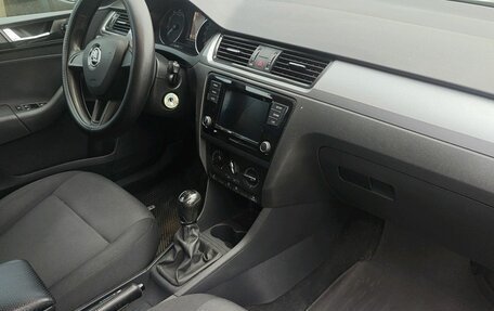 Skoda Rapid I, 2018 год, 1 179 000 рублей, 5 фотография