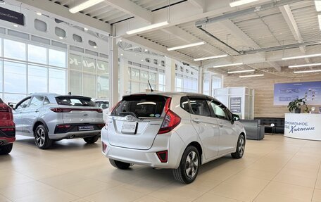 Honda Fit III, 2016 год, 979 000 рублей, 6 фотография