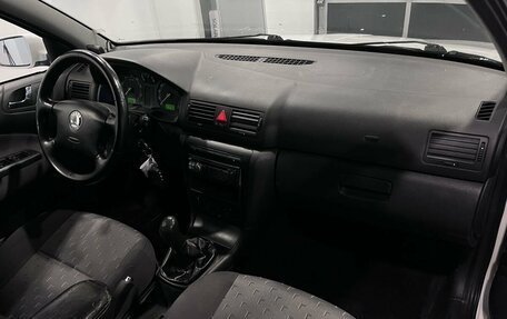 Skoda Octavia, 2009 год, 591 000 рублей, 12 фотография