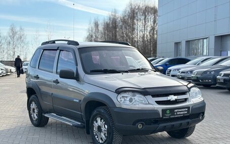 Chevrolet Niva I рестайлинг, 2012 год, 450 000 рублей, 2 фотография