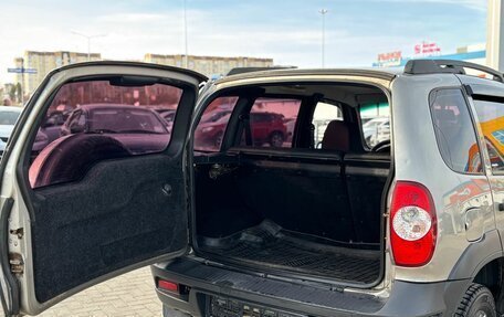 Chevrolet Niva I рестайлинг, 2012 год, 450 000 рублей, 7 фотография