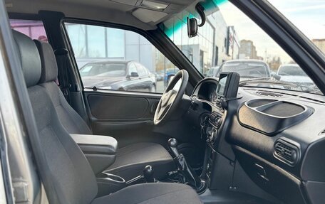 Chevrolet Niva I рестайлинг, 2012 год, 450 000 рублей, 8 фотография