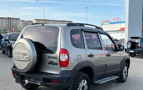 Chevrolet Niva I рестайлинг, 2012 год, 450 000 рублей, 4 фотография