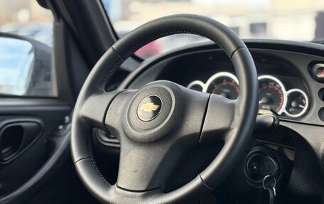 Chevrolet Niva I рестайлинг, 2012 год, 450 000 рублей, 18 фотография