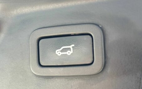 Land Rover Range Rover Velar I, 2018 год, 3 300 000 рублей, 31 фотография