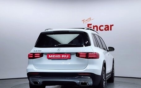 Mercedes-Benz GLB, 2024 год, 3 950 000 рублей, 4 фотография