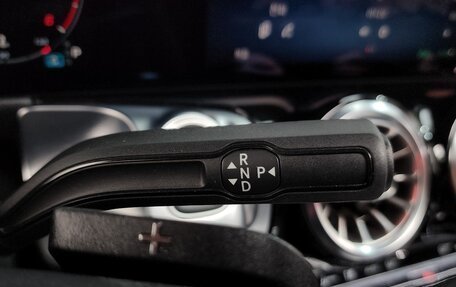 Mercedes-Benz GLB, 2024 год, 3 950 000 рублей, 17 фотография