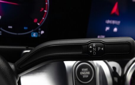 Mercedes-Benz GLB, 2025 год, 17 фотография