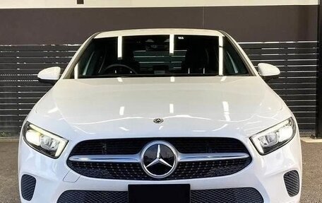 Mercedes-Benz A-Класс, 2019 год, 1 416 000 рублей, 7 фотография