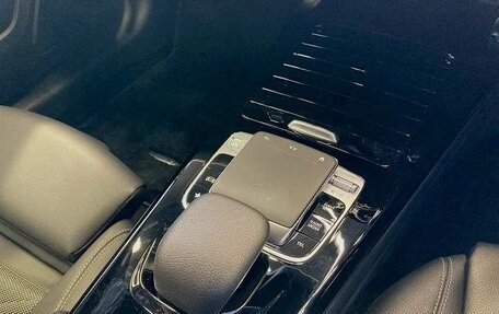 Mercedes-Benz A-Класс, 2019 год, 1 416 000 рублей, 13 фотография