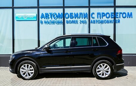 Volkswagen Tiguan II, 2017 год, 2 259 000 рублей, 2 фотография