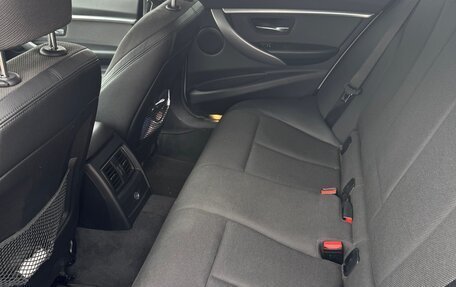 BMW 3 серия, 2017 год, 2 030 000 рублей, 16 фотография