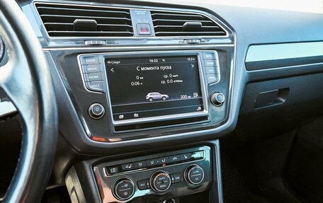 Volkswagen Tiguan II, 2017 год, 2 259 000 рублей, 16 фотография