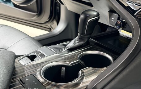 Toyota Camry, 2018 год, 3 350 000 рублей, 23 фотография