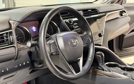 Toyota Camry, 2018 год, 3 350 000 рублей, 15 фотография
