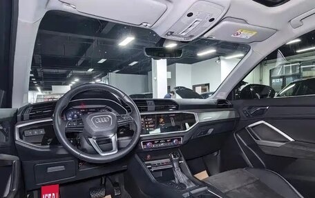 Audi Q3, 2022 год, 2 280 000 рублей, 10 фотография