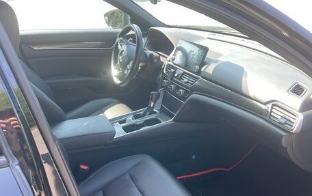 Honda Accord IX рестайлинг, 2018 год, 2 200 000 рублей, 6 фотография