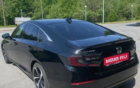 Honda Accord IX рестайлинг, 2018 год, 2 200 000 рублей, 4 фотография