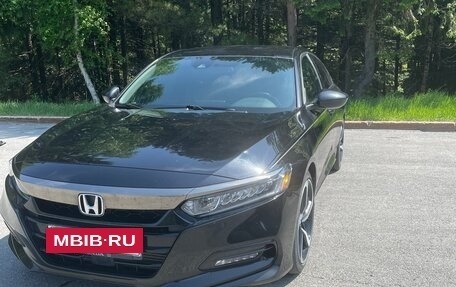 Honda Accord IX рестайлинг, 2018 год, 2 200 000 рублей, 2 фотография
