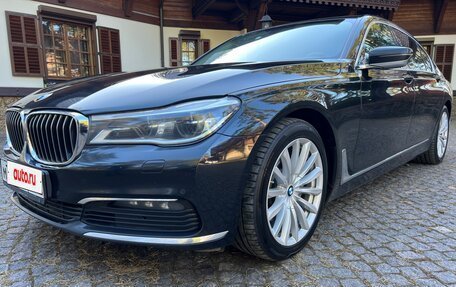 BMW 7 серия, 2017 год, 4 250 000 рублей, 2 фотография