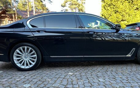 BMW 7 серия, 2017 год, 4 250 000 рублей, 11 фотография