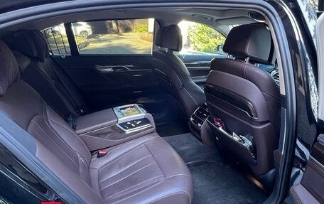 BMW 7 серия, 2017 год, 4 250 000 рублей, 18 фотография