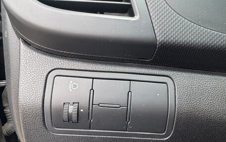 Hyundai Solaris II рестайлинг, 2014 год, 750 000 рублей, 11 фотография