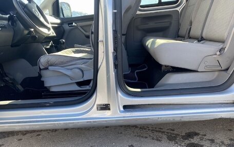 Volkswagen Caddy III рестайлинг, 2008 год, 700 000 рублей, 12 фотография