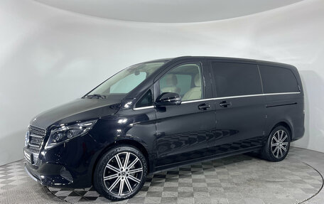 Mercedes-Benz V-Класс, 2024 год, 10 750 000 рублей, 8 фотография