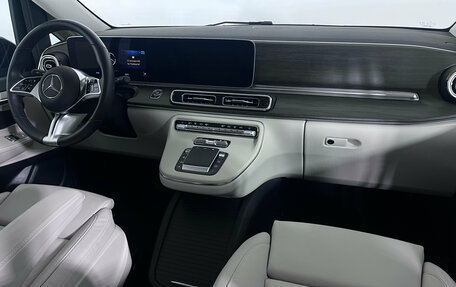 Mercedes-Benz V-Класс, 2024 год, 10 750 000 рублей, 10 фотография