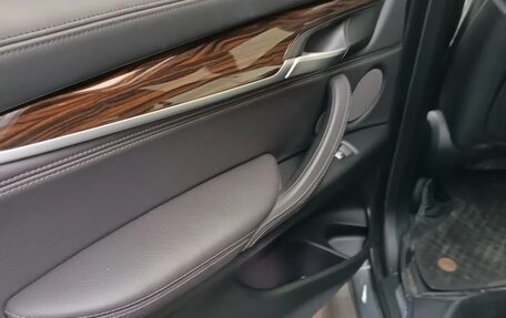 BMW X5, 2017 год, 2 900 000 рублей, 10 фотография