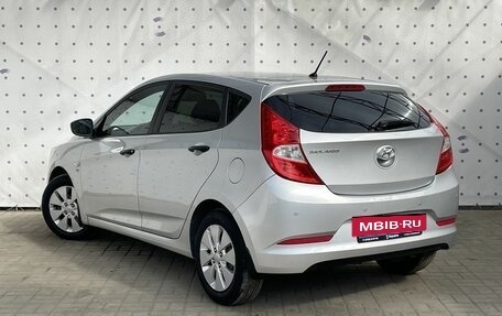 Hyundai Solaris II рестайлинг, 2016 год, 920 000 рублей, 5 фотография