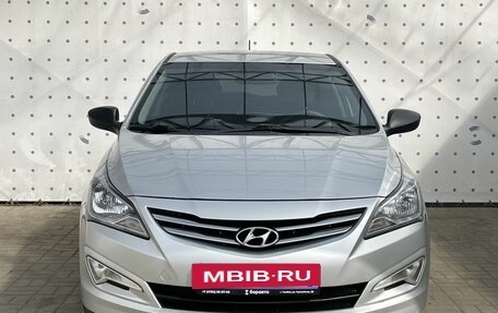 Hyundai Solaris II рестайлинг, 2016 год, 920 000 рублей, 3 фотография
