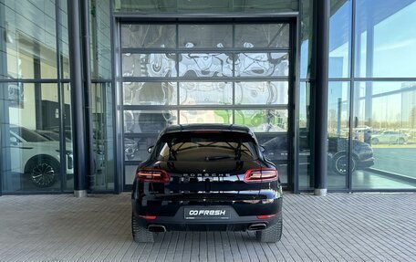 Porsche Macan I рестайлинг, 2017 год, 2 990 000 рублей, 4 фотография