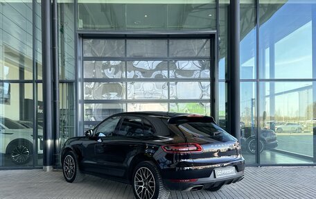 Porsche Macan I рестайлинг, 2017 год, 2 990 000 рублей, 2 фотография