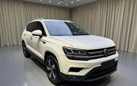 Volkswagen Tharu, 2022 год, 1 650 000 рублей, 3 фотография