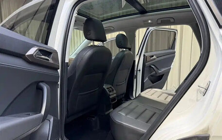 Volkswagen Tharu, 2022 год, 1 650 000 рублей, 10 фотография