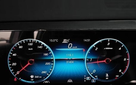 Mercedes-Benz GLB, 2023 год, 4 218 000 рублей, 7 фотография