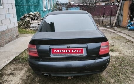 Audi A4, 1998 год, 240 000 рублей, 4 фотография