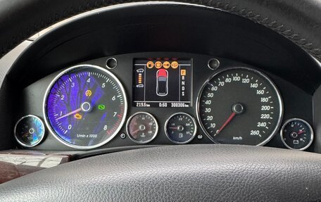 Volkswagen Touareg III, 2003 год, 510 000 рублей, 7 фотография