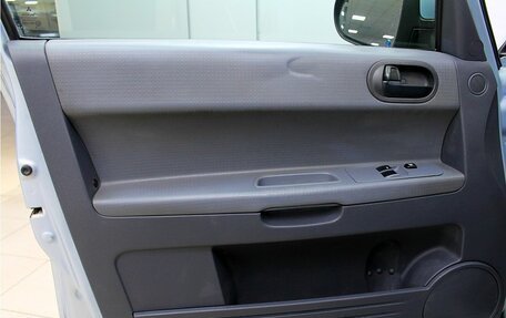 Mitsubishi Colt VI рестайлинг, 2004 год, 499 000 рублей, 8 фотография