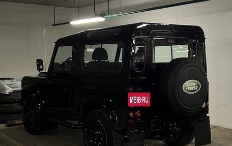 Land Rover Defender I, 2009 год, 3 000 000 рублей, 4 фотография