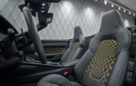 Porsche 911, 2025 год, 32 000 000 рублей, 14 фотография