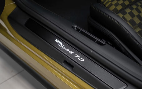 Porsche 911, 2025 год, 32 000 000 рублей, 11 фотография