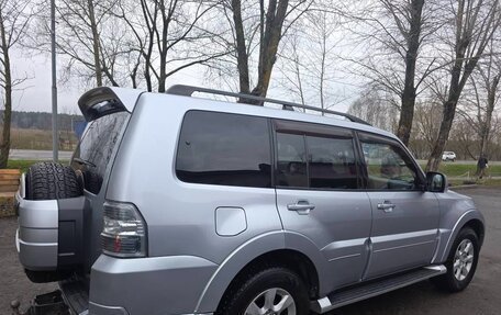 Mitsubishi Pajero IV, 2011 год, 2 530 000 рублей, 6 фотография