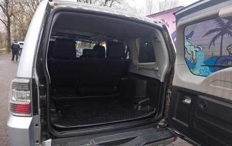 Mitsubishi Pajero IV, 2011 год, 2 530 000 рублей, 13 фотография