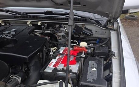 Mitsubishi Pajero IV, 2011 год, 2 530 000 рублей, 19 фотография