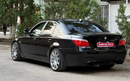 BMW 5 серия, 2006 год, 1 350 000 рублей, 2 фотография