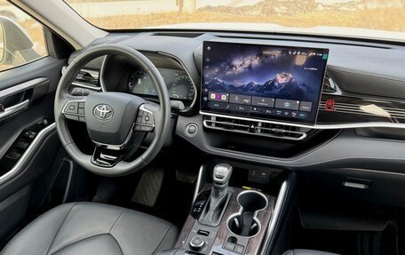 Toyota Highlander, 2026 год, 5 180 000 рублей, 22 фотография